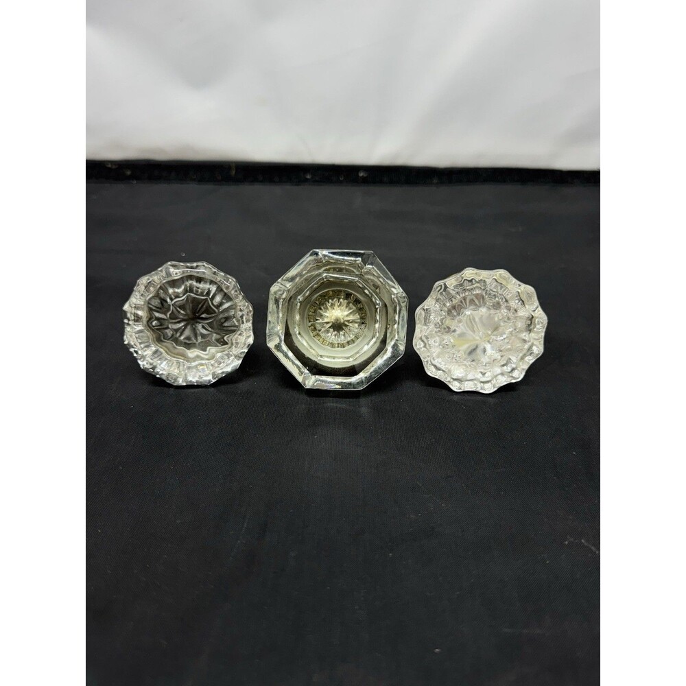 Vintage Glass Cabinet Drawer Pull Knobs Brass Tone Set 3 Starburst Floral Decor